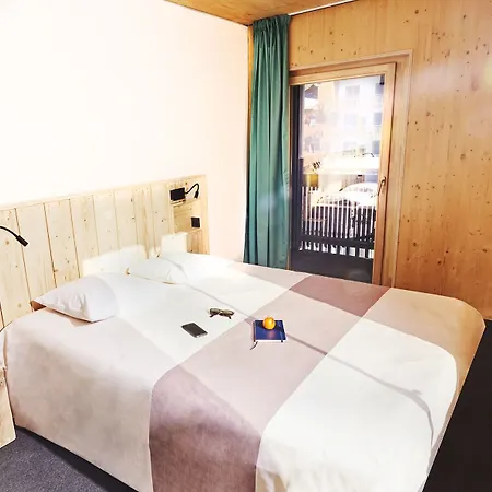 Hotel The People - Les 2 Alpes 3*